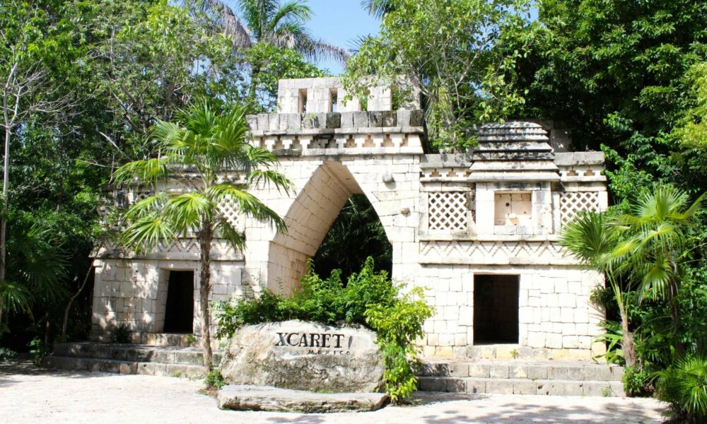 ferries xcaret