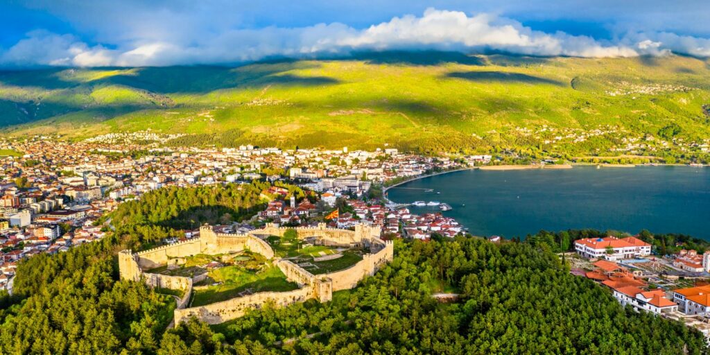 Descubre la naturaleza de Ohrid, Macedonia del Norte de los Balcanes