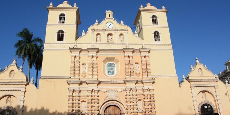 catedral de san miguel arcángel en honduras