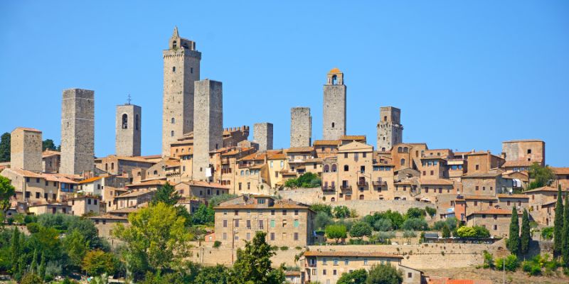 San Gimigiano destinos religiosos italia