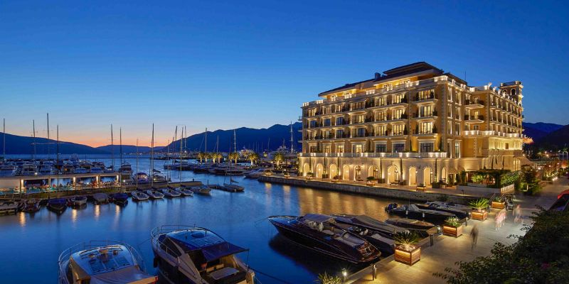 hotel regent porto en montenegro