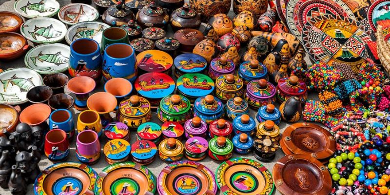 mercado de artesanias en bolivia