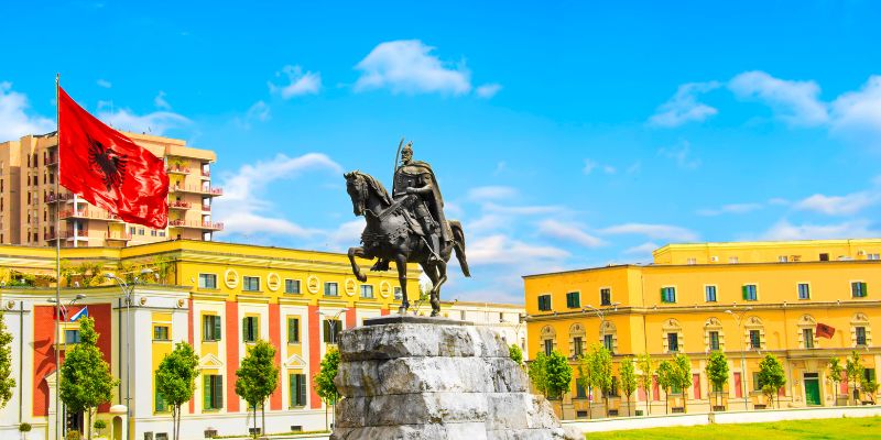 plaza skanderbeg en albania