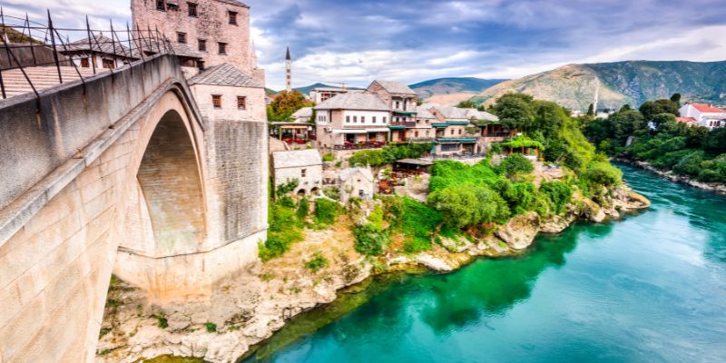 puente viejo de bosnia y herzegovina