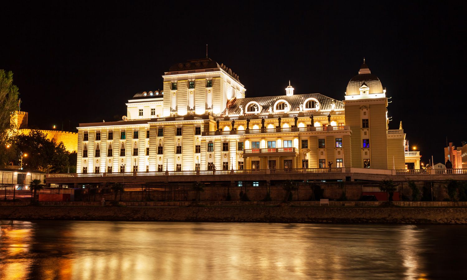 teatro de macedonia