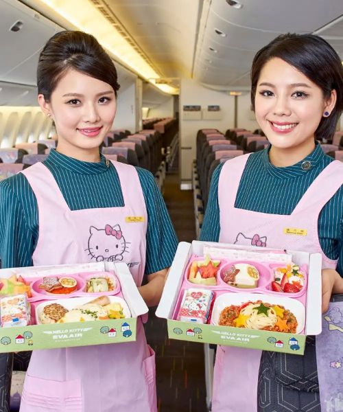 equipo de azafatas eva air