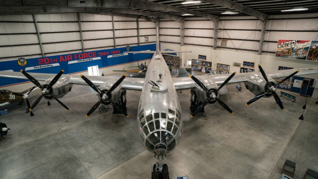  el museo de aviación pima air and space museum