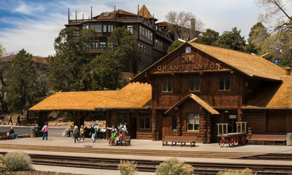 grand canyon railway